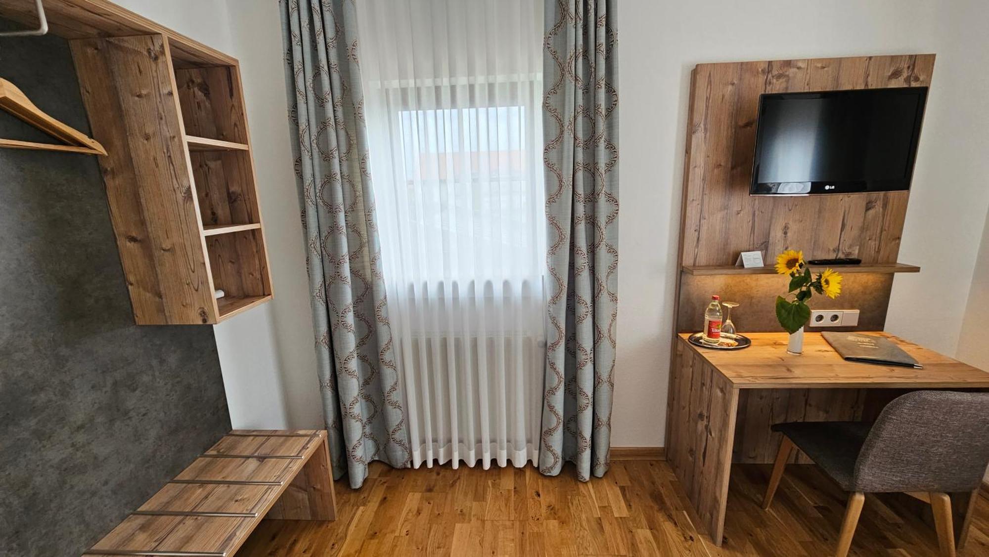 Hotel Gasthof Rossle 3*